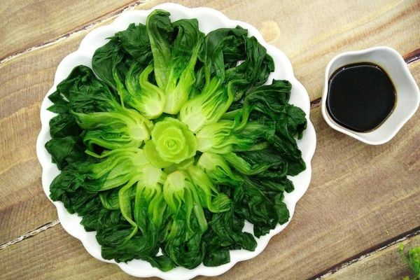 cach lam rau cai luoc 1