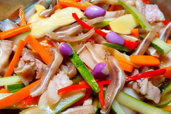 cach lam tai heo ngam chua ngot 2