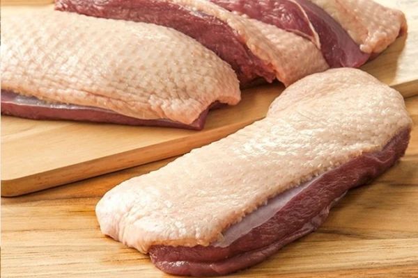 Cách làm vịt sốt me chua ngọt lạ miệng ăn cực ngon cach lam vit sot me 3