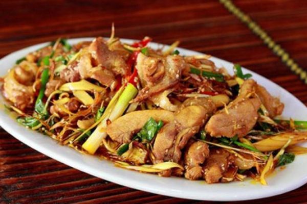 Cách làm vịt xào sả ớt cay thơm lạ miệng cực ngon cach lam vit xao sa ot 1