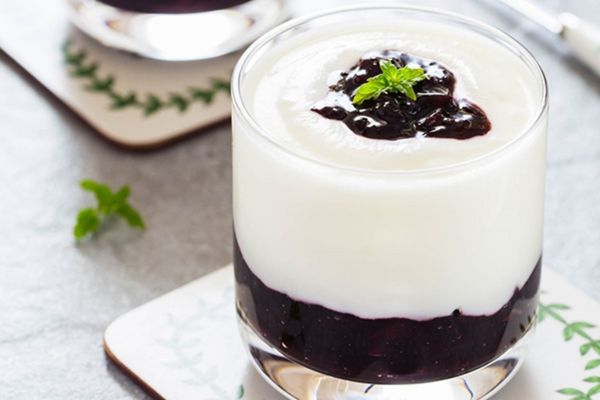 Cách làm yaourt nếp cẩm béo ngậy, tốt cho sức khỏe cach lam yaourt nep cam 2