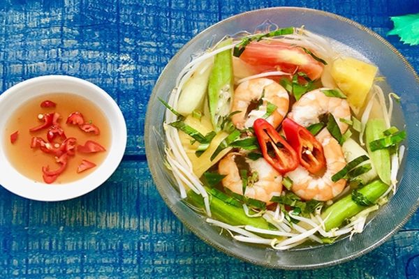Cách nấu canh chua cá lóc ngon chuẩn vị miền Nam cach nau canh chua 1