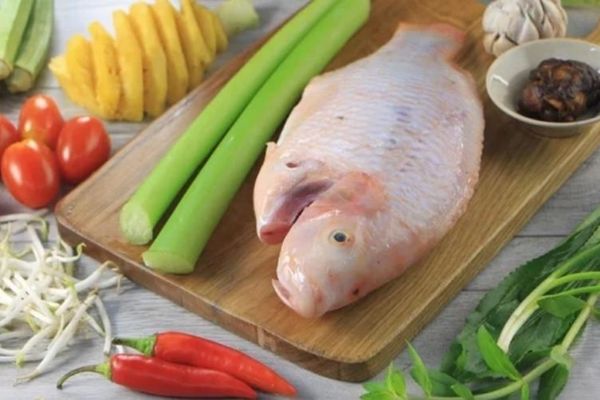 cach nau canh chua ca dieu hong 2