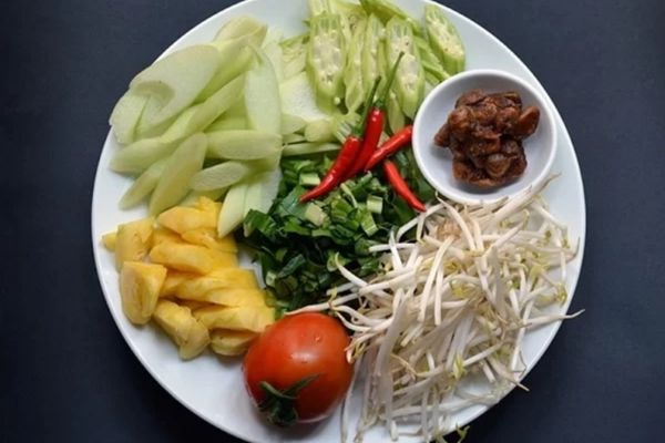 Cách nấu canh chua chay thanh đạm ngon bổ dễ thực hiện cach nau canh chua chay 1