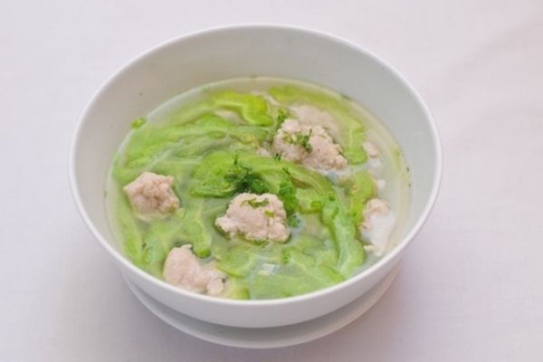 cach nau canh kho qua cat lat 1