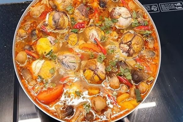 cach nau lau bo vien hot vit lon 2