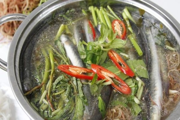 Cách nấu lẩu cá kèo thơm ngon mềm ngọt đậm chất Nam Bộ cach nau lau ca keo 1