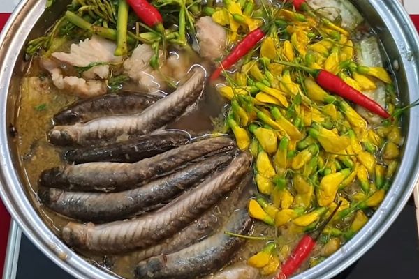 Cách nấu lẩu cá kèo thơm ngon mềm ngọt đậm chất Nam Bộ cach nau lau ca keo 2