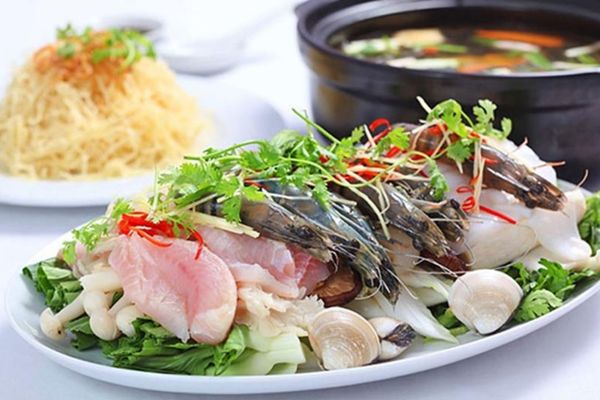 cach nau lau hai san ngot 3