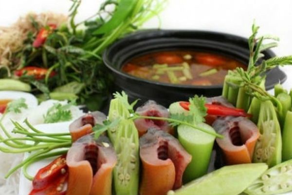 Cách nấu lẩu lươn mẻ chua dịu ngon bổ dưỡng dễ ăn cach nau lau luon me 3