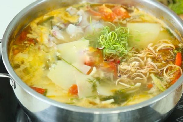 cach nau lau mang chua ca bop 1