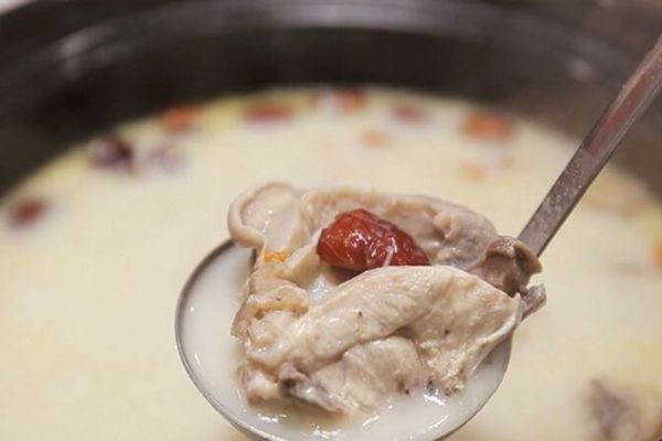 Cách nấu lẩu sữa ngọt thơm béo ngậy đậm đà hấp dẫn cach nau lau sua 1