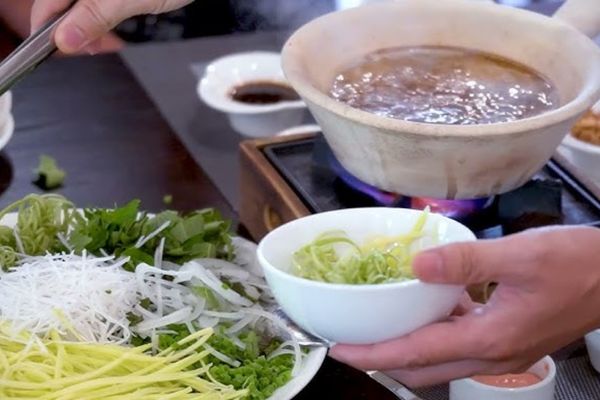 Cách nấu lẩu sứa quy nhơn thanh mát ngon lạ ít ai biết cach nau lau sua quy nhon 3