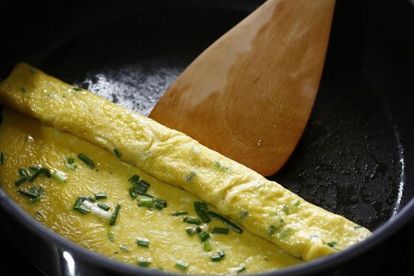 cach nau trung chien 3